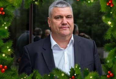 Новогоднее поздравление от исполнительного директора «СГАУ-Саратов» Коротова Алексея Алексеевича.